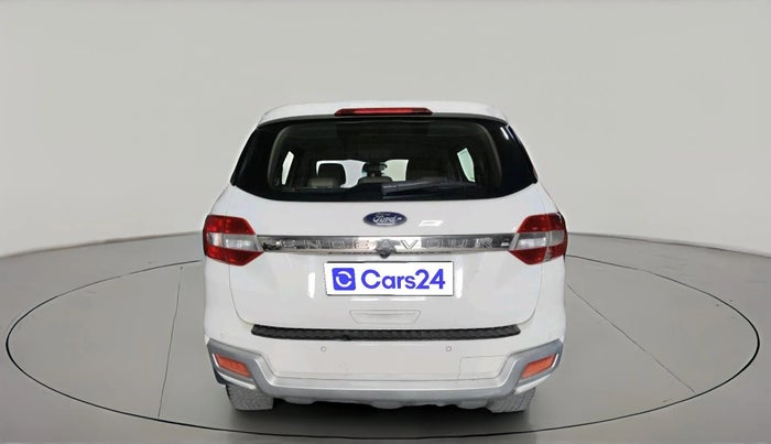 2017 Ford Endeavour TREND 2.2 4X2 AT, Diesel, Automatic, 1,18,238 km, exterior