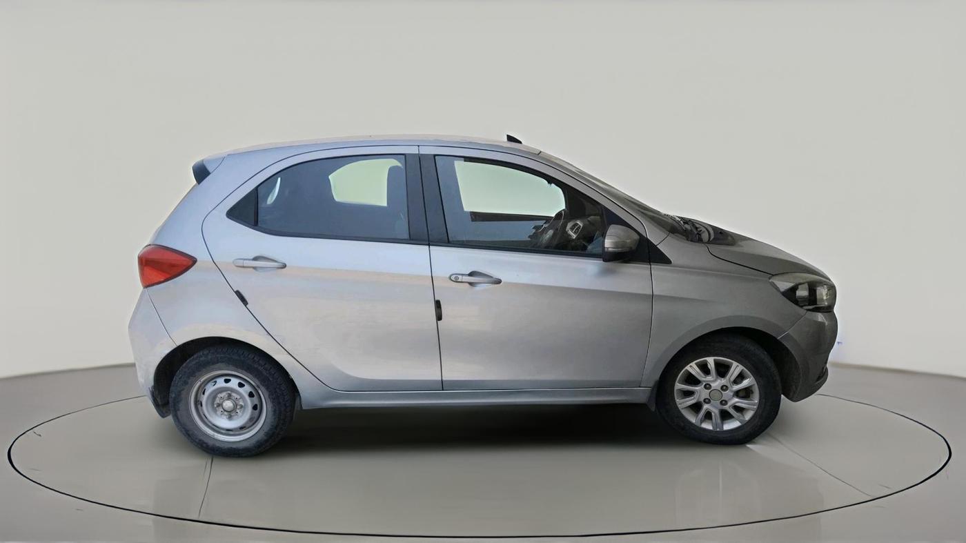 2017 Tata Tiago XZA PETROL, Petrol, Automatic, 54,187 km, exterior