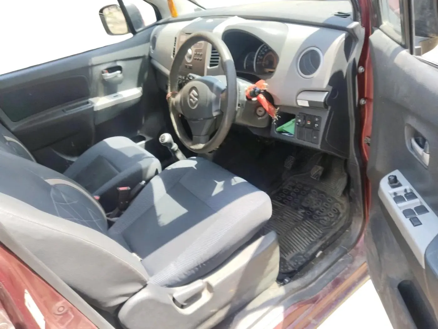 2012 Maruti Wagon R 1.0 VXI, Petrol, Manual, 1,42,812 km, interior
