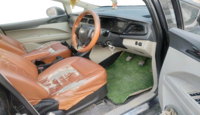 2019 Mahindra MARAZZO M2 7STR, Diesel, Manual, 1,73,291 km, interior