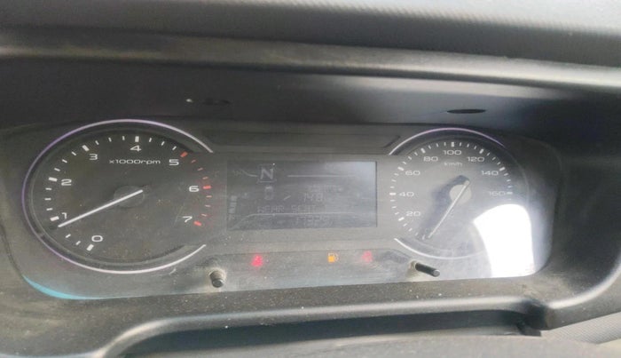 2019 Mahindra MARAZZO M2 7STR, Diesel, Manual, 1,73,291 km, interior