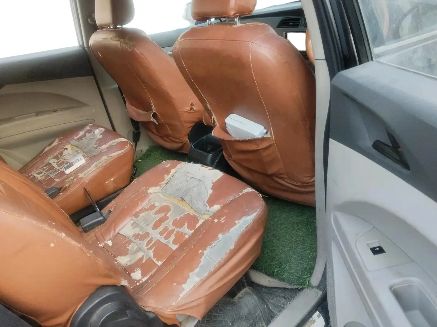 2019 Mahindra MARAZZO M2 7STR, Diesel, Manual, 1,73,291 km, interior