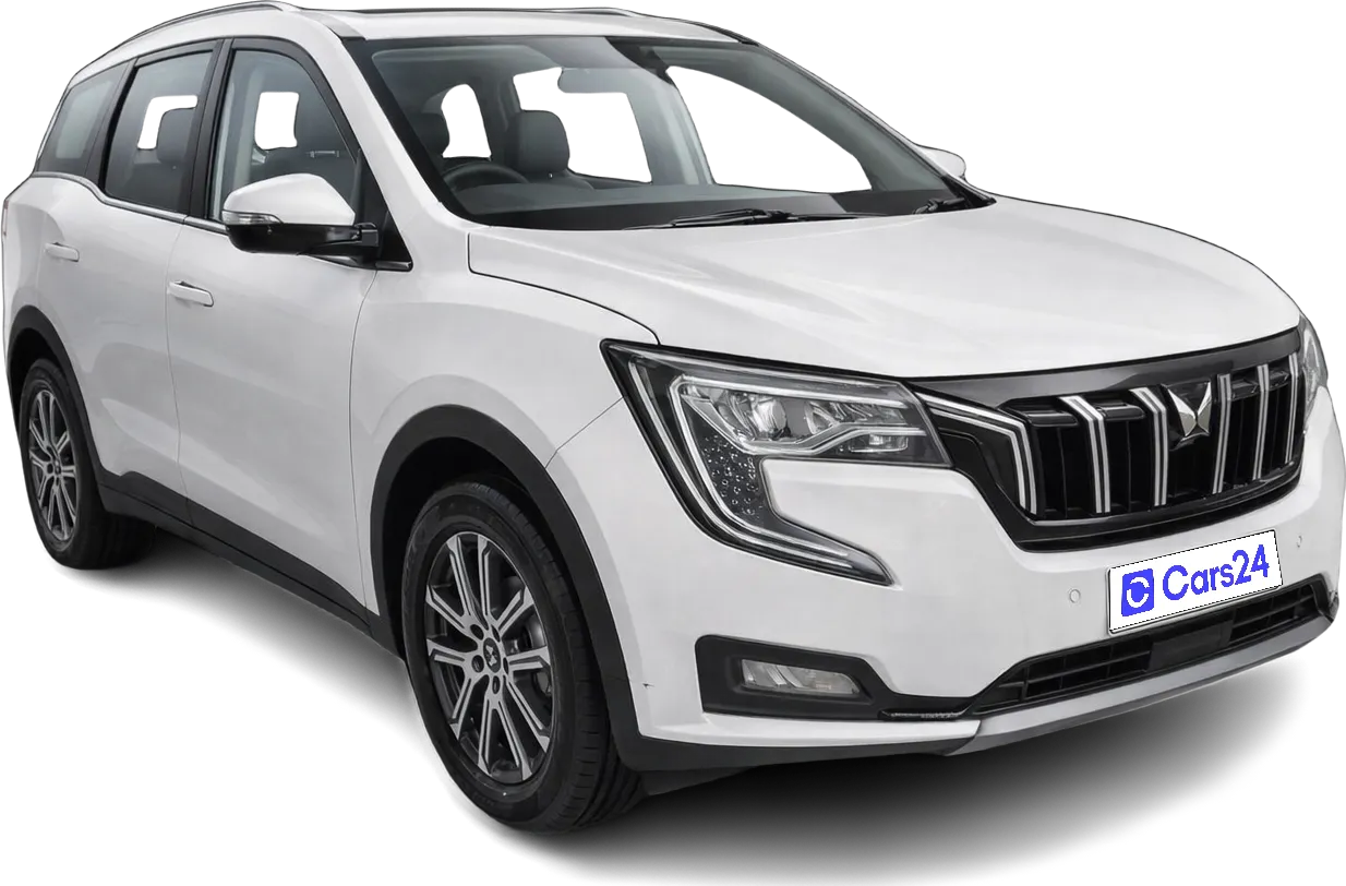 2022 Mahindra XUV700 - SUV - Petrol - Automatic - ₹15.50 lakh