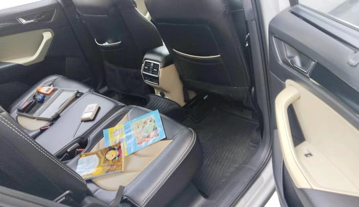 2018 Skoda Kodiaq STYLE 2.0 TDI 4X4 AT, Diesel, Automatic, 63,845 km, interior