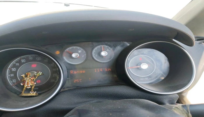 2015 Fiat Linea ELEGANTE DIESEL, Diesel, Manual, 2,06,608 km, interior