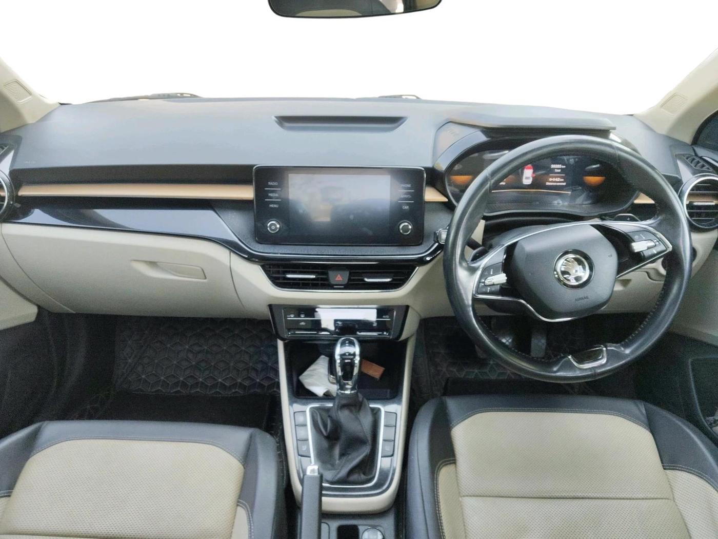 2023 Skoda SLAVIA STYLE 1.5L TSI DSG, Petrol, Automatic, 50,285 km, interior