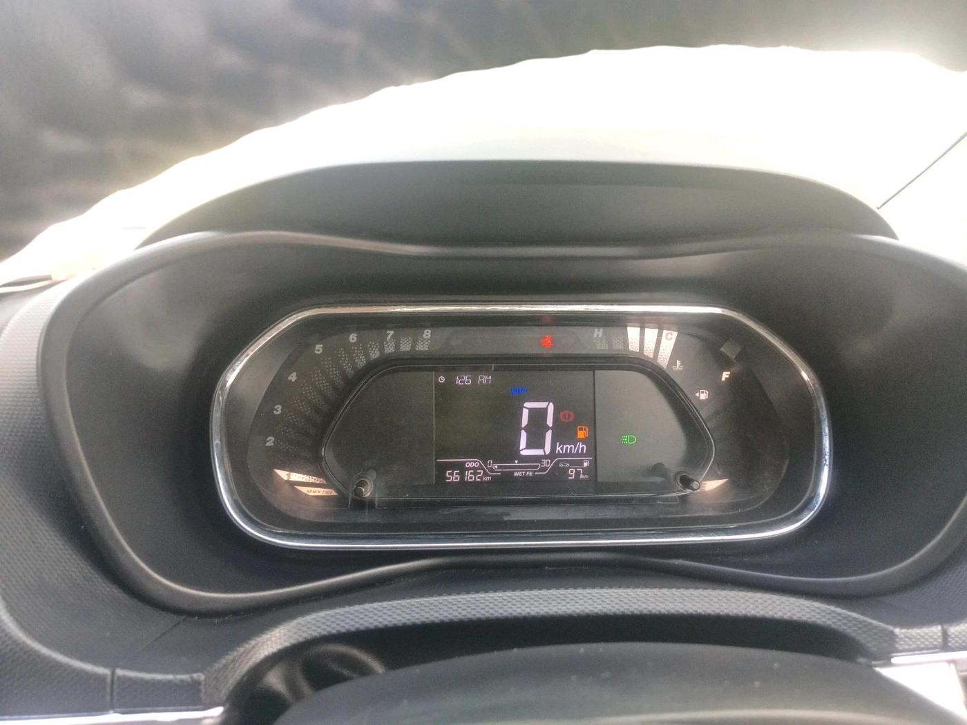 2020 Tata NEXON XM PETROL, Petrol, Manual, 56,162 km, interior