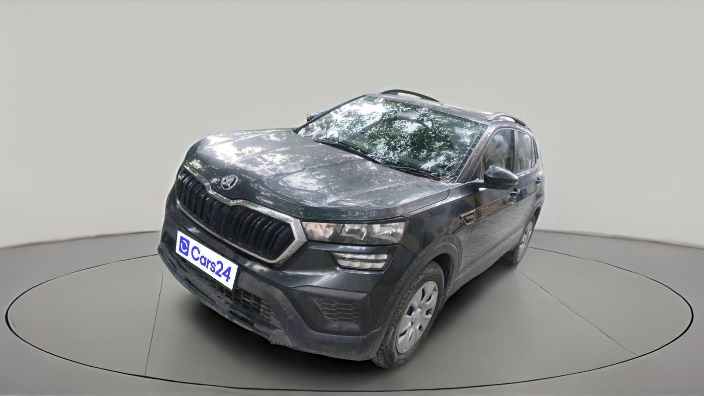 2022 Skoda KUSHAQ ACTIVE 1.0L TSI MT, Petrol, Manual, 32,301 km, exterior