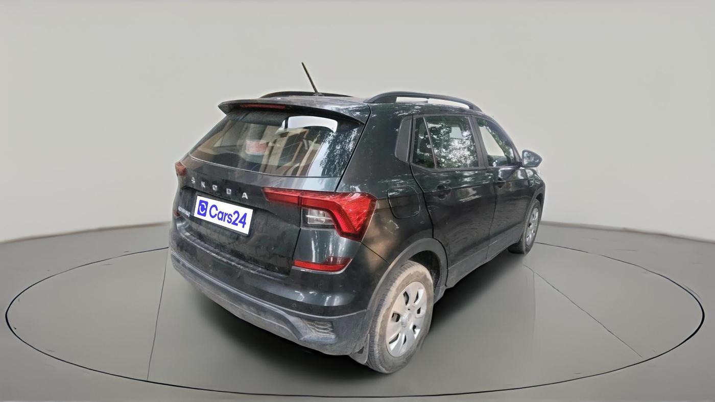 2022 Skoda KUSHAQ ACTIVE 1.0L TSI MT, Petrol, Manual, 32,301 km, exterior