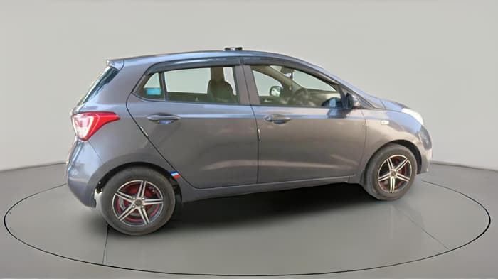 2018 Hyundai Grand i10 SPORTZ 1.2 KAPPA VTVT, Petrol, Manual, 71,100 km, exterior