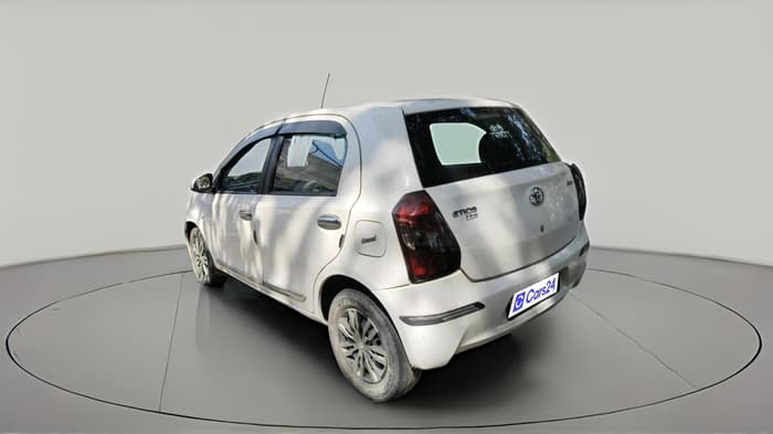 2013 Toyota Etios Liva GD, Diesel, Manual, 2,84,775 km, exterior