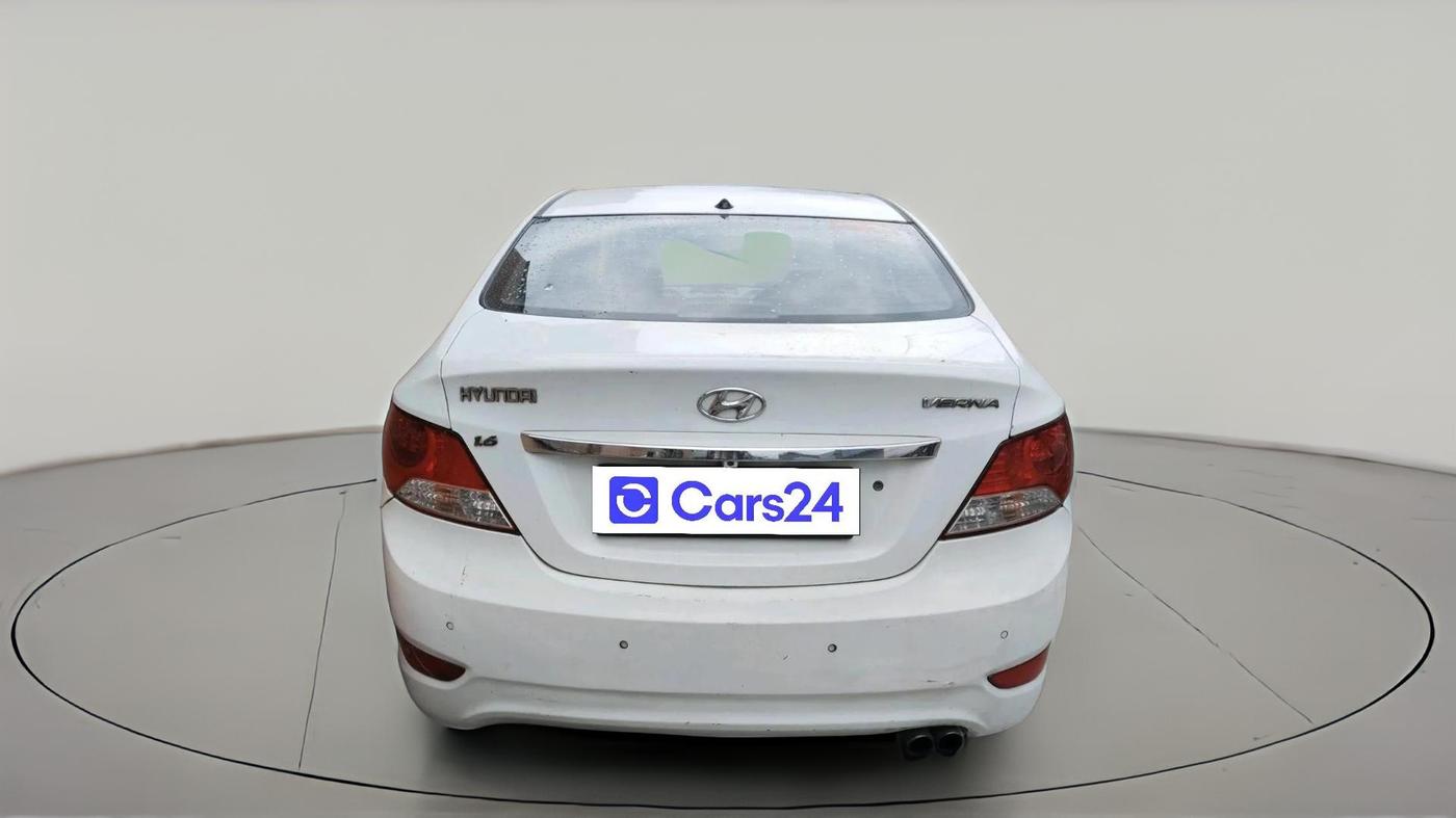 2013 Hyundai Verna FLUIDIC 1.6 CRDI EX, Diesel, Manual, 1,23,000 km, exterior