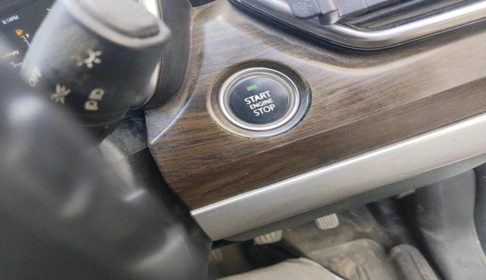 2019 Tata Harrier XZ 2.0L, Diesel, Manual, 77,262 km, interior