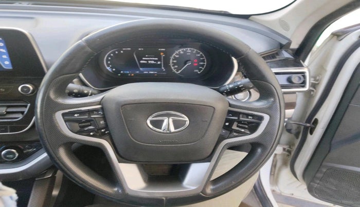 2019 Tata Harrier XZ 2.0L, Diesel, Manual, 77,262 km, interior