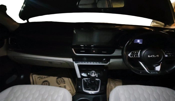 2022 KIA SELTOS HTX 1.5 DIESEL, Diesel, Manual, 1,09,979 km, interior