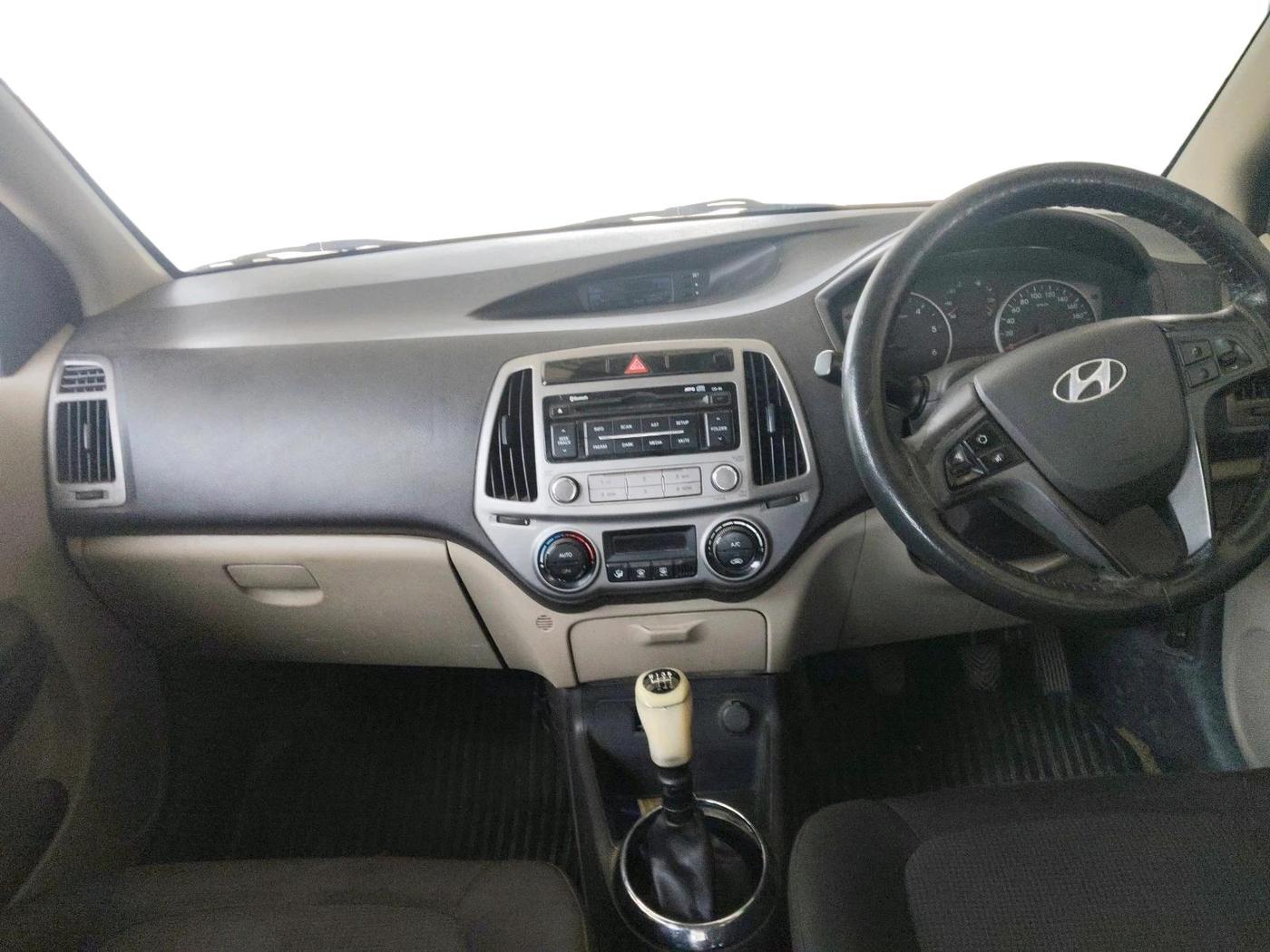 2012 Hyundai i20 SPORTZ 1.4 CRDI, Diesel, Manual, 91,237 km, interior