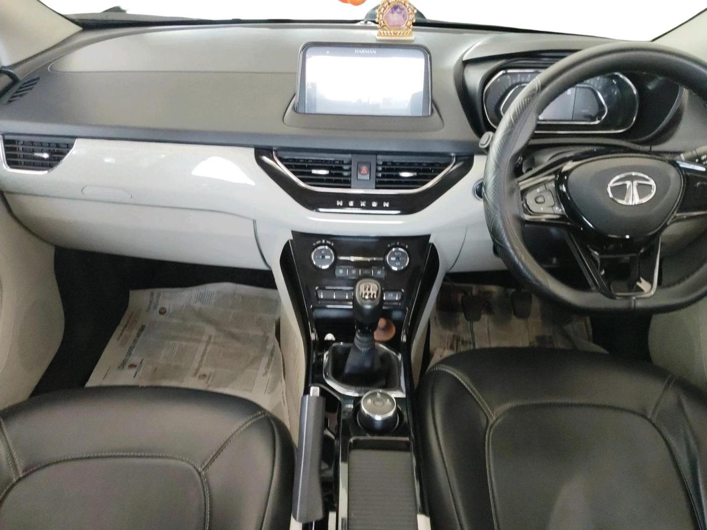 2023 Tata NEXON XZ PLUS PETROL, Petrol, Manual, 44,704 km, interior