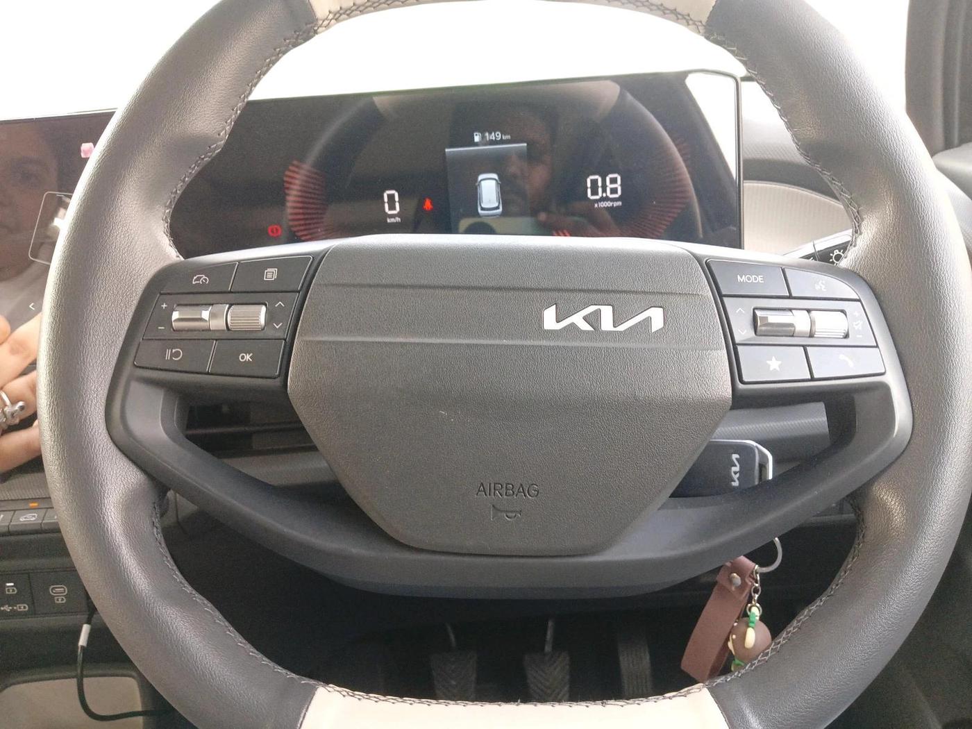 2025 KIA SYROS HTK Plus 1.0 Turbo 6MT, Petrol, Manual, 14,109 km, interior