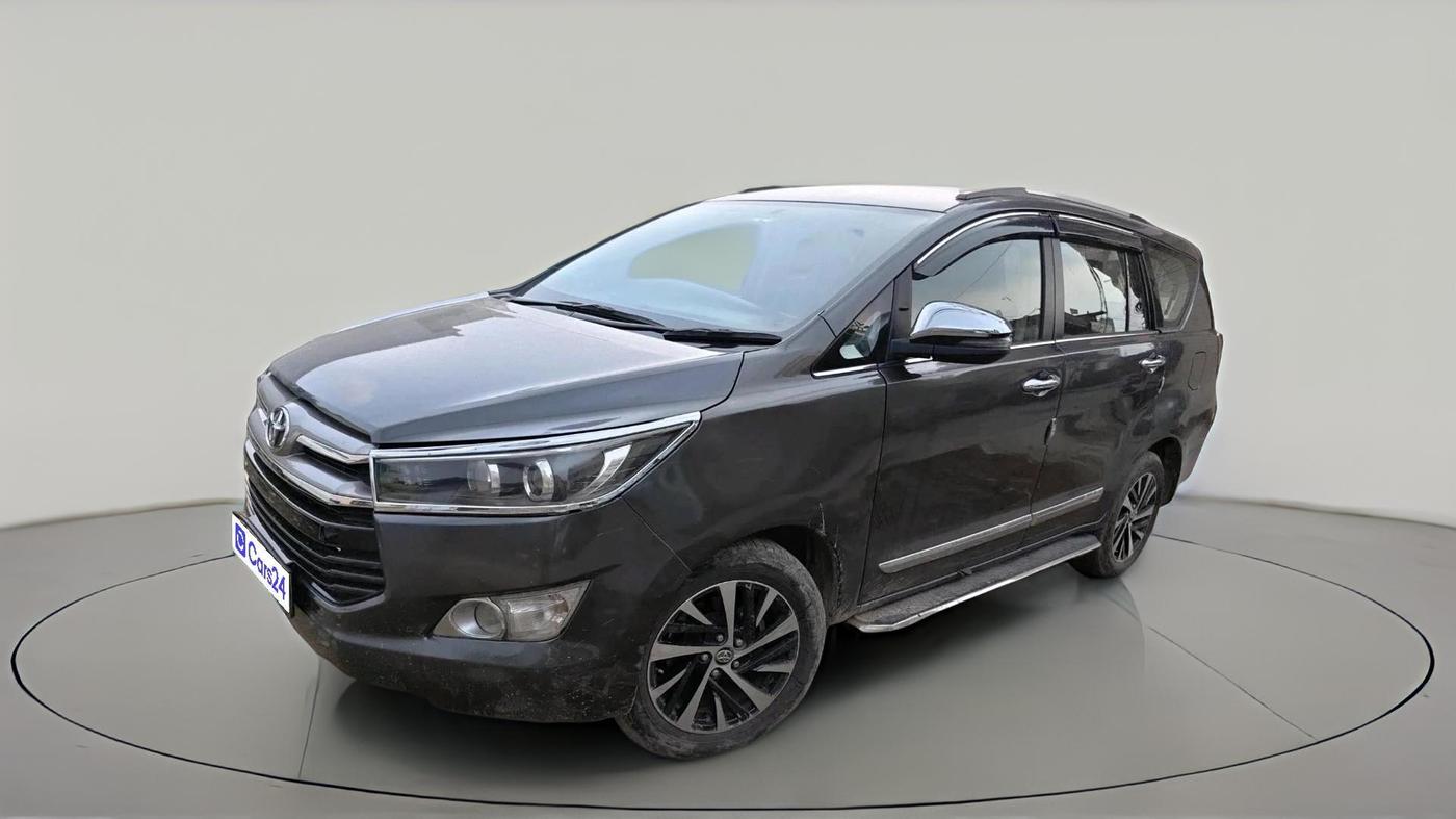 2018 Toyota Innova Crysta 2.4 ZX 7 STR, Diesel, Manual, 1,38,405 km, exterior