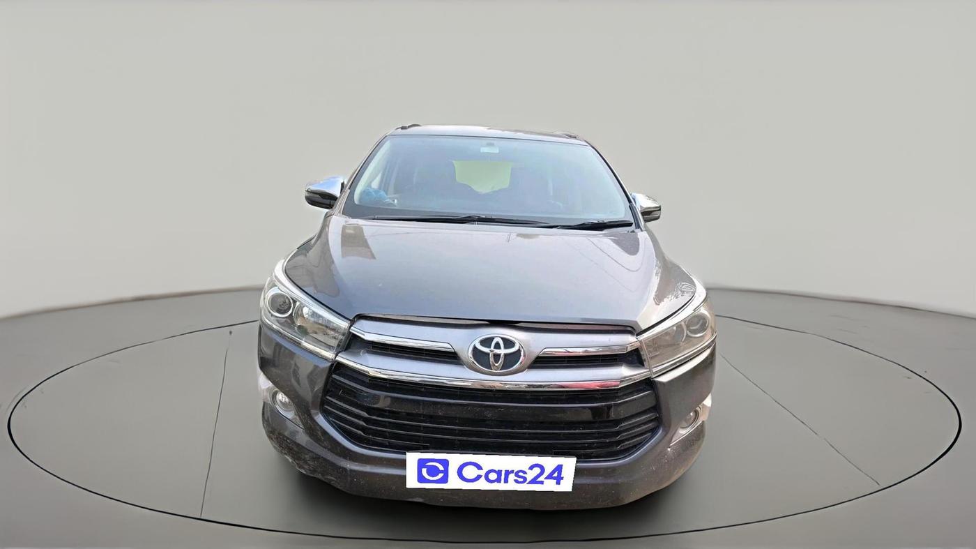 2018 Toyota Innova Crysta 2.4 ZX 7 STR, Diesel, Manual, 1,38,405 km, exterior
