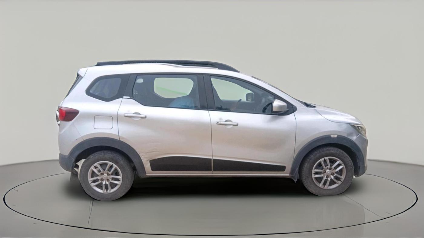 2019 Renault TRIBER RXL MT, Petrol, Manual, 52,549 km, exterior