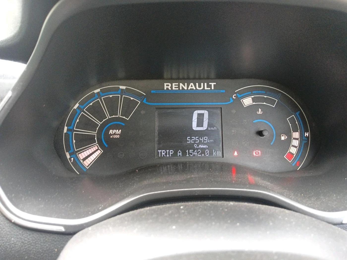 2019 Renault TRIBER RXL MT, Petrol, Manual, 52,549 km, interior