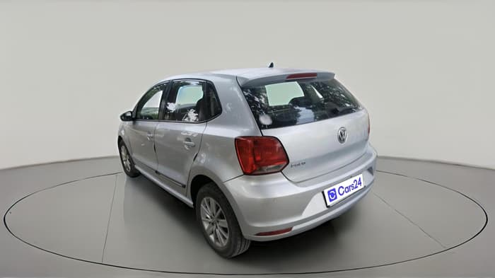 2015 Volkswagen Polo HIGHLINE1.5L, Diesel, Manual, 99,049 km, exterior
