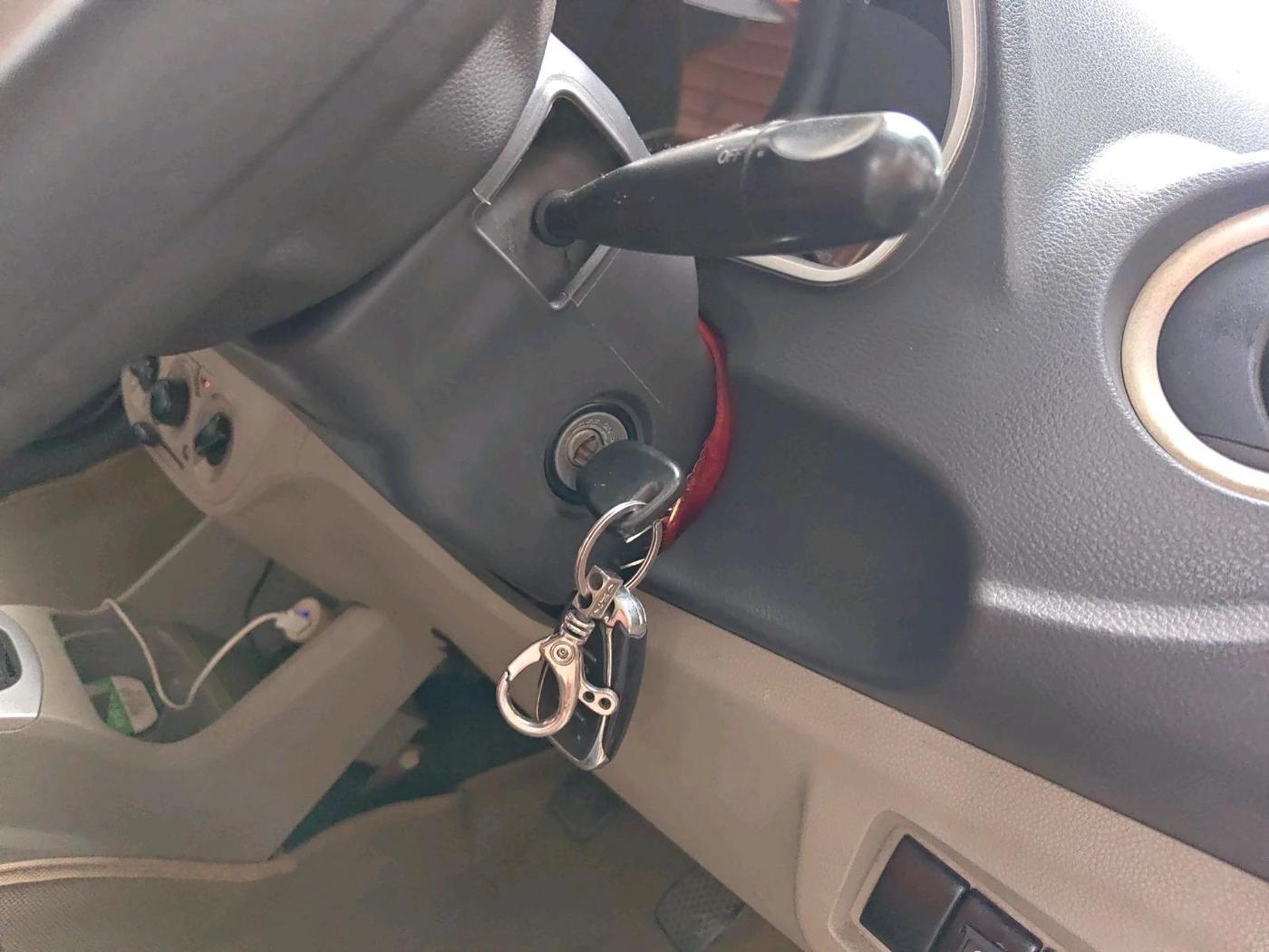 2015 Maruti Alto K10 VXI, Petrol, Manual, 53,850 km, interior