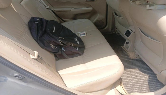 2020 Maruti Ciaz ALPHA  AT 1.5 SHVS PETROL, Petrol, Automatic, 45,312 km, interior