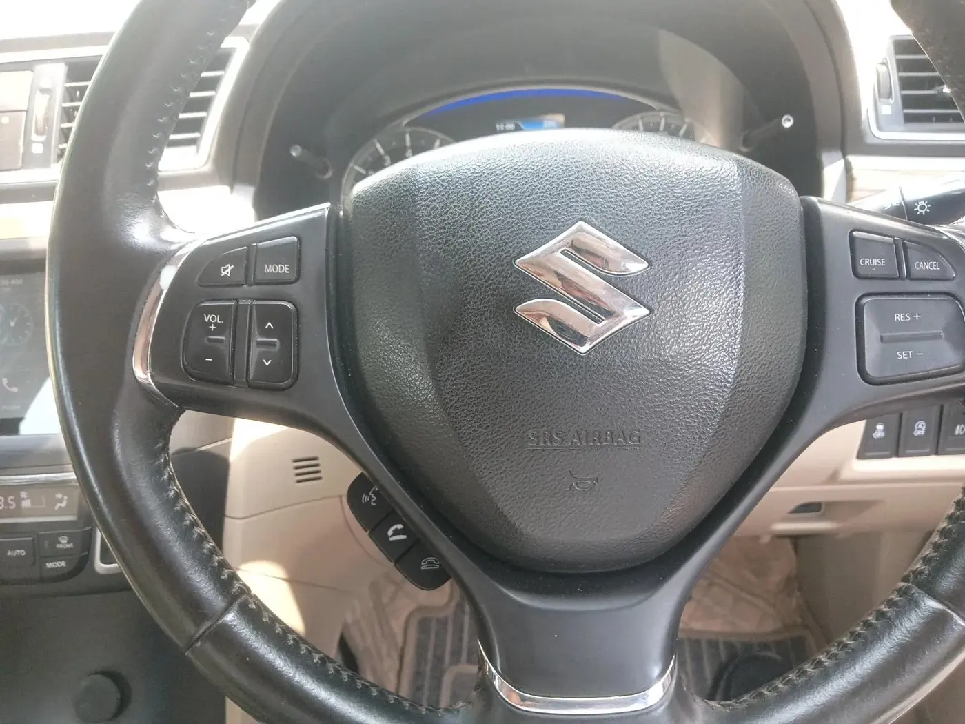 2020 Maruti Ciaz ALPHA  AT 1.5 SHVS PETROL, Petrol, Automatic, 45,312 km, interior