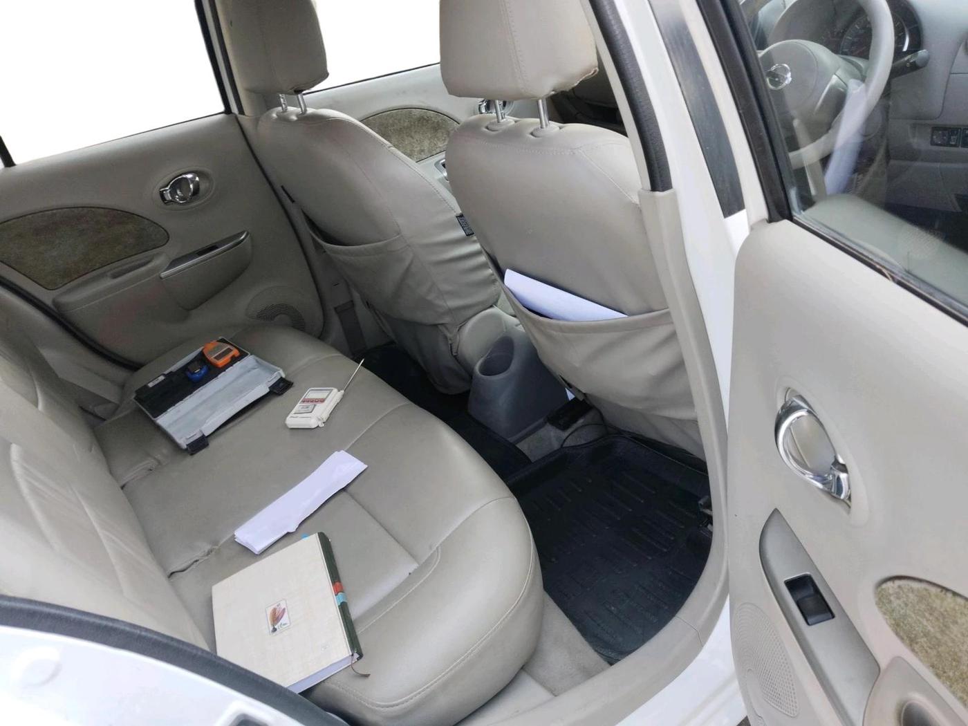 2013 Nissan Micra XV CVT, Petrol, Automatic, 81,568 km, interior