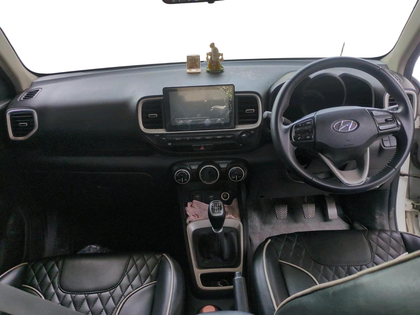 2019 Hyundai VENUE SX 1.0 TURBO, Petrol, Manual, 59,496 km, interior