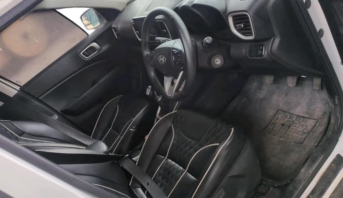 2019 Hyundai VENUE SX 1.0 TURBO, Petrol, Manual, 59,496 km, interior