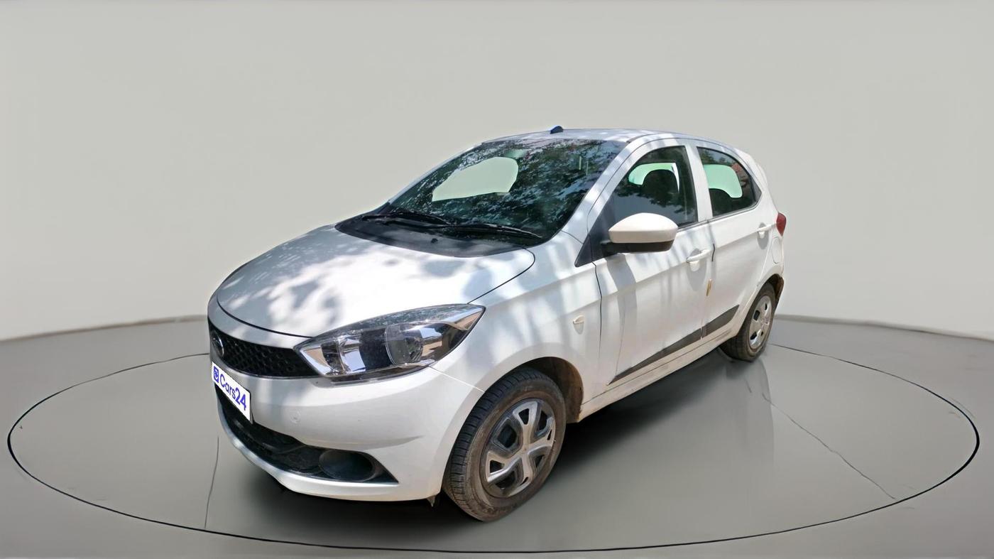 2018 Tata Tiago XT PETROL, CNG, Manual, 1,33,712 km, exterior