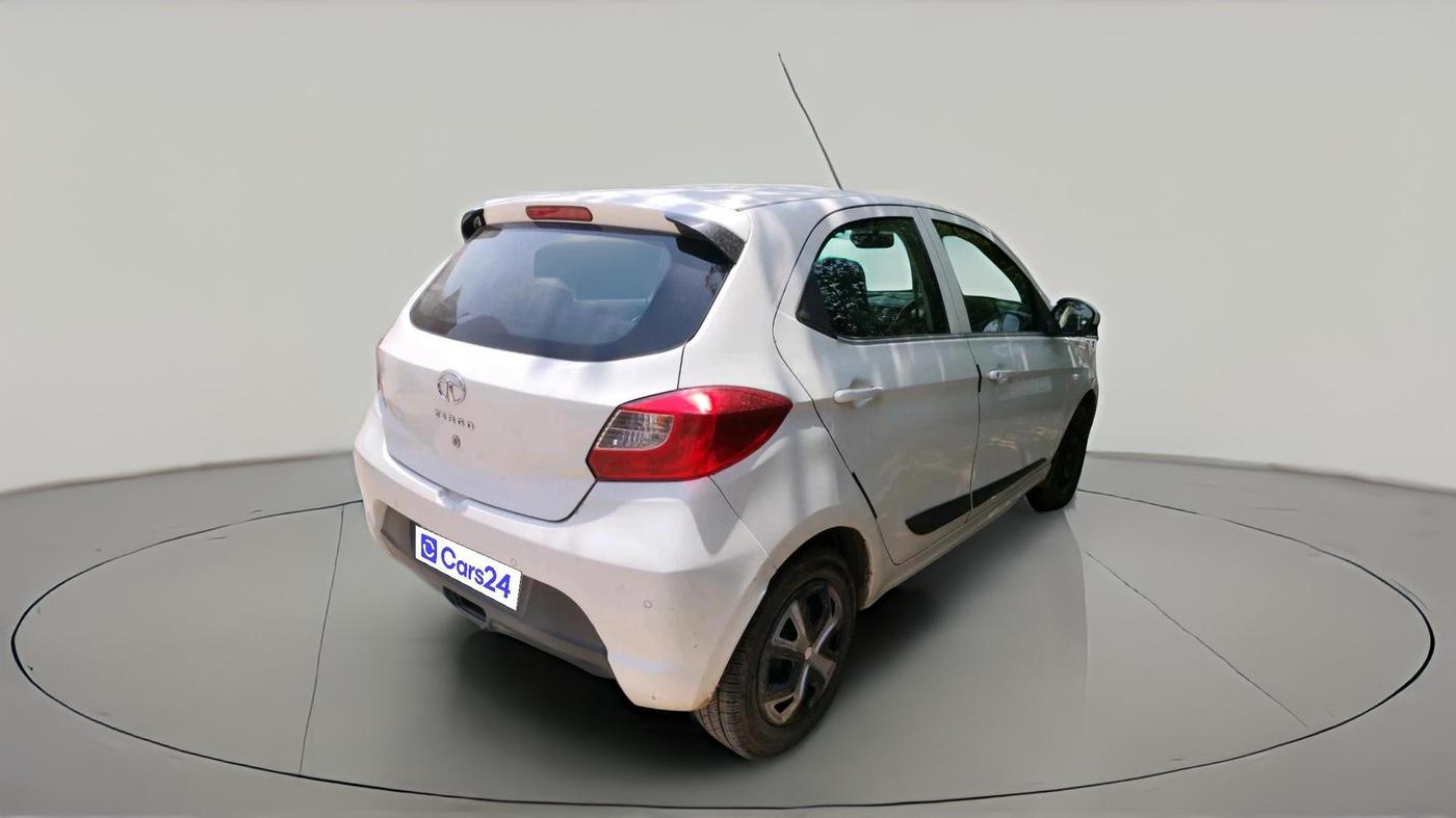 2018 Tata Tiago XT PETROL, CNG, Manual, 1,33,712 km, exterior