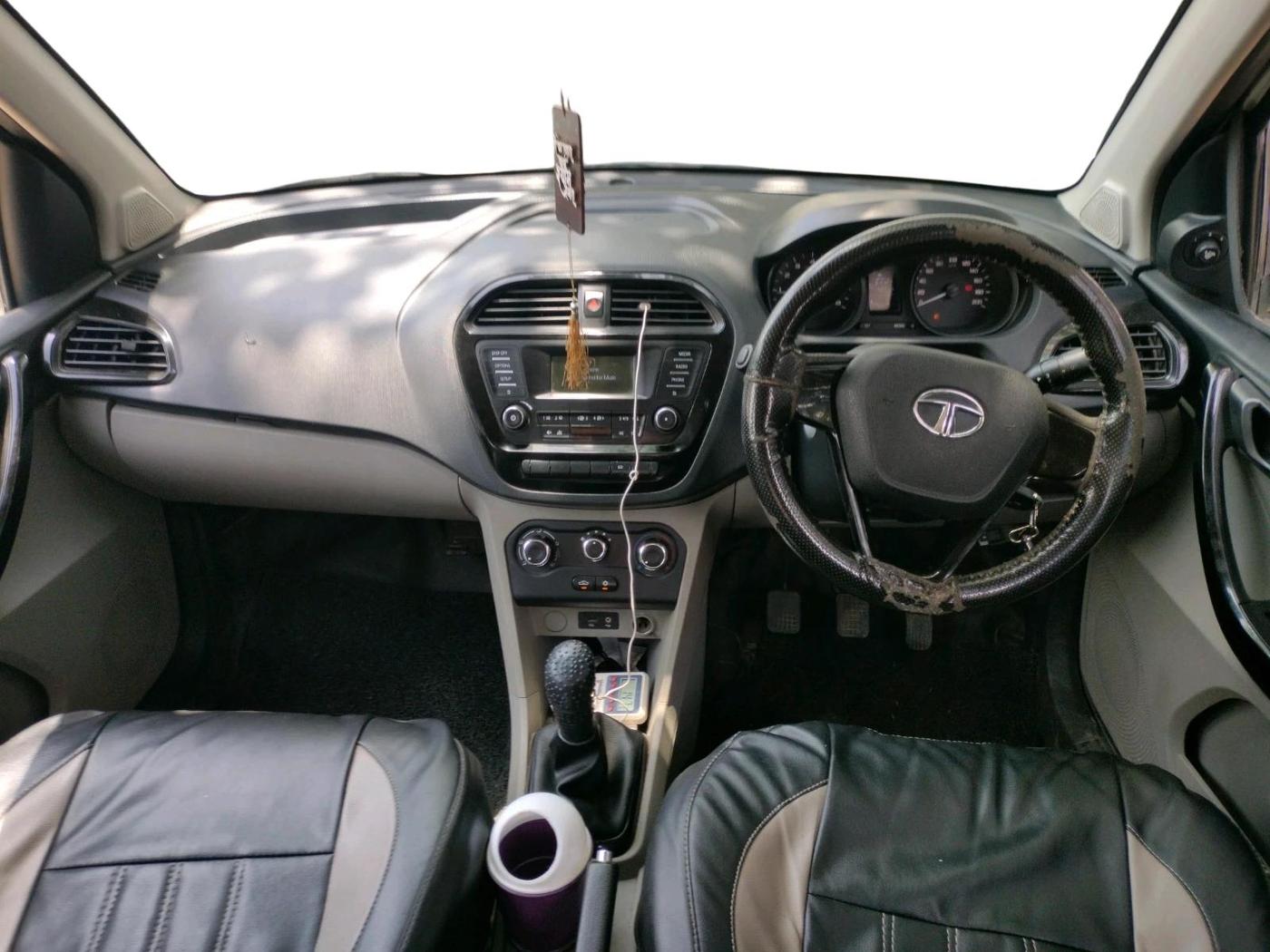 2018 Tata Tiago XT PETROL, CNG, Manual, 1,33,712 km, interior