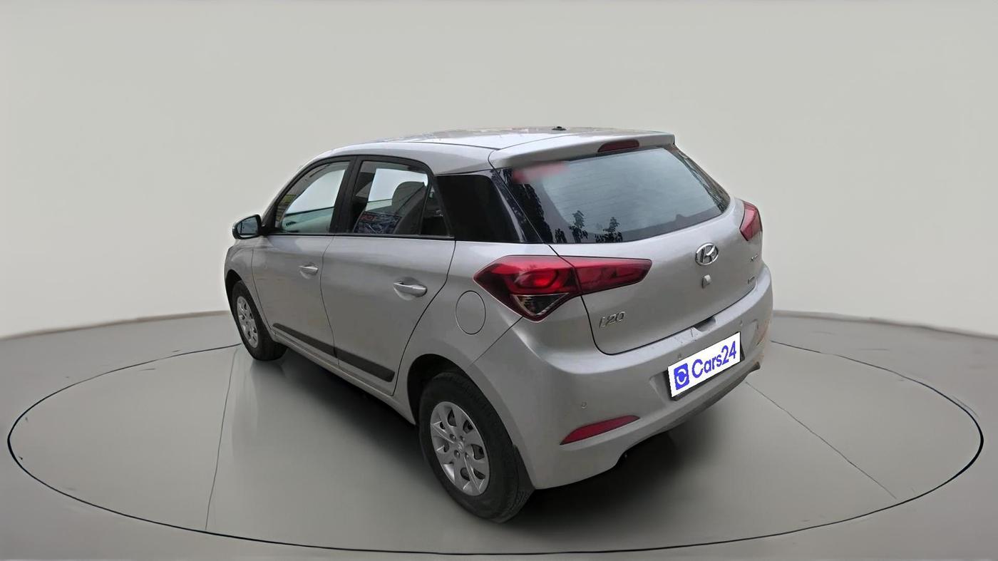 2016 Hyundai Elite i20 SPORTZ 1.4 CRDI, Diesel, Manual, 1,09,220 km, exterior