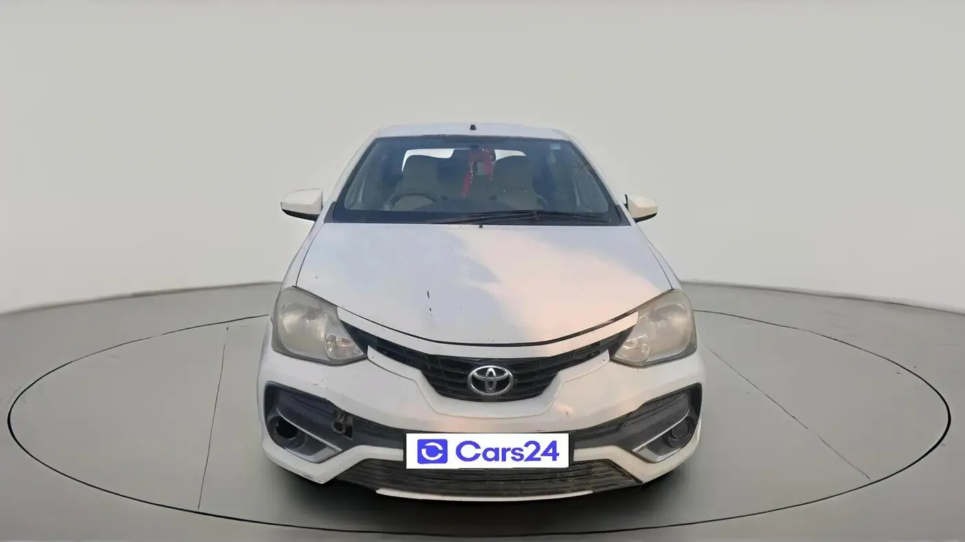2018 Toyota Etios GX PLATINUM, Petrol, Manual, 1,25,787 km, exterior