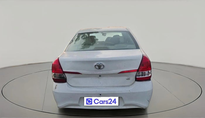 2018 Toyota Etios GX PLATINUM, Petrol, Manual, 1,25,787 km, exterior