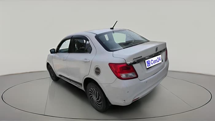 2022 Maruti Dzire VXI, CNG, Manual, 1,88,222 km, exterior