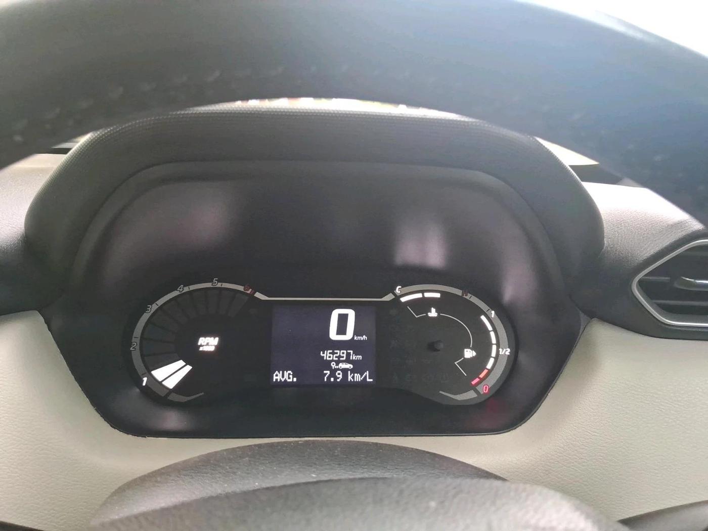 2022 Nissan MAGNITE XE, Petrol, Manual, 46,293 km, interior