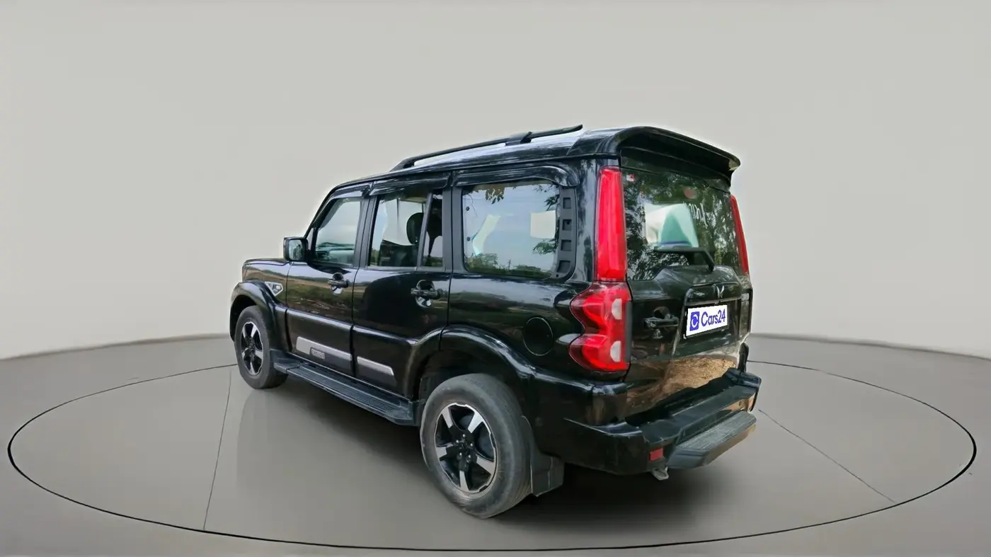 2024 Mahindra SCORPIO CLASSIC S11 7STR, Diesel, Manual, 83,299 km, exterior