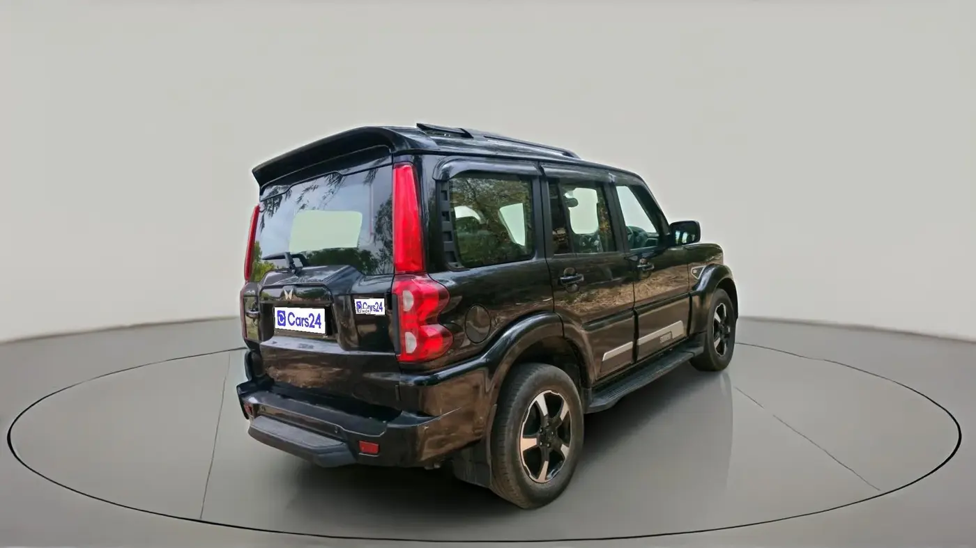 2024 Mahindra SCORPIO CLASSIC S11 7STR, Diesel, Manual, 83,299 km, exterior