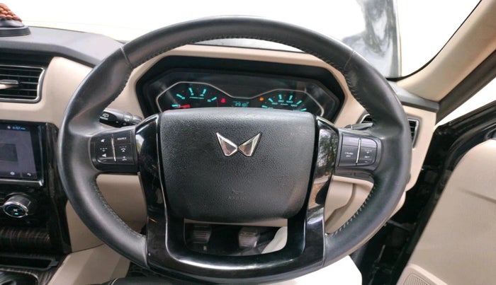 2024 Mahindra SCORPIO CLASSIC S11 7STR, Diesel, Manual, 83,299 km, interior