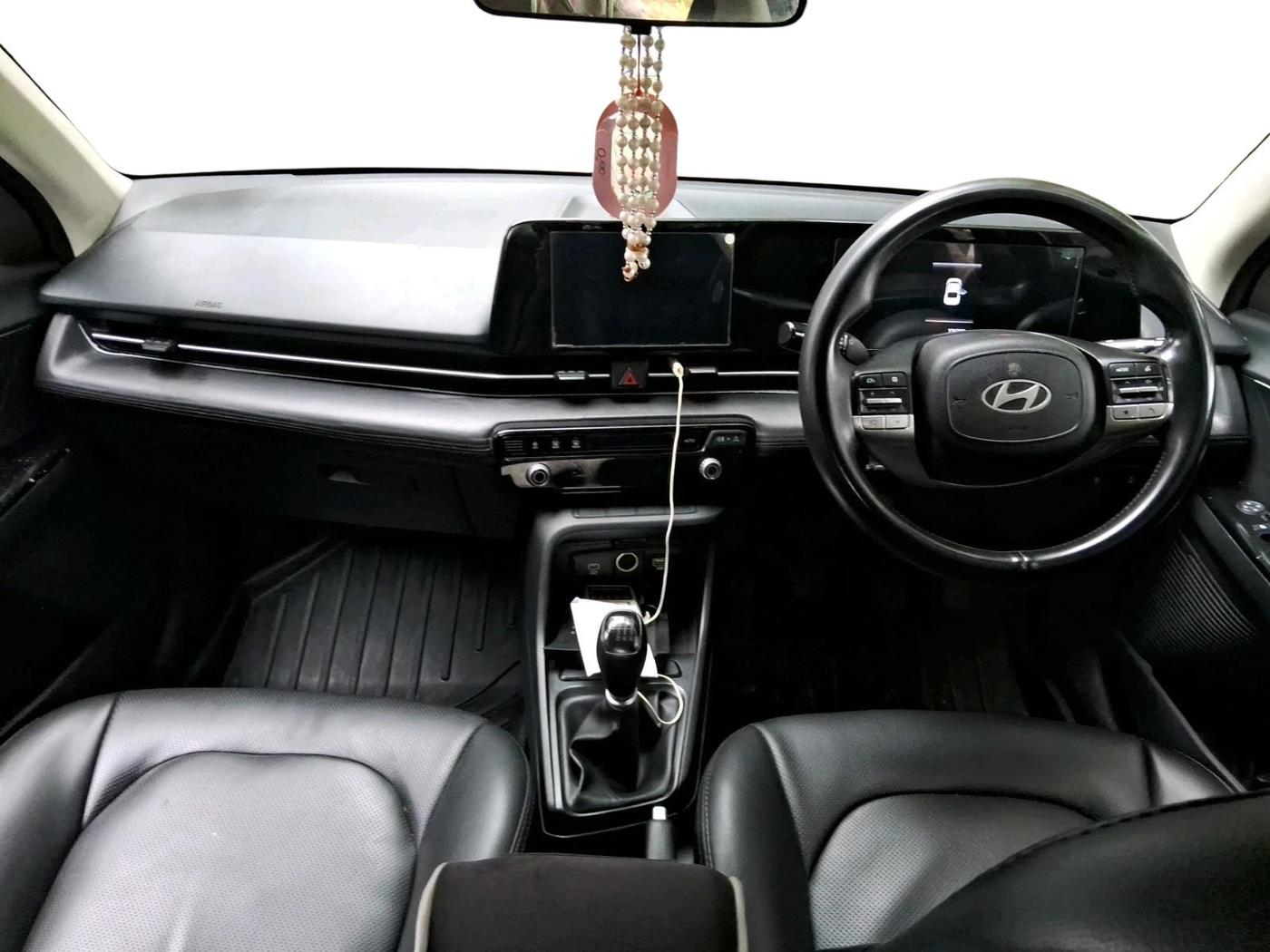 2023 Hyundai Verna S MT 1.5 MPI, Petrol, Manual, 1,26,802 km, interior