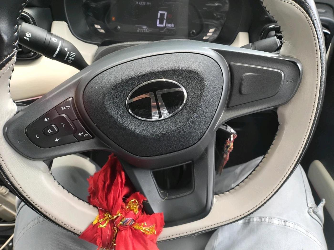2025 Tata PUNCH Adventure Plus iCNG, CNG, Manual, 21,173 km, interior