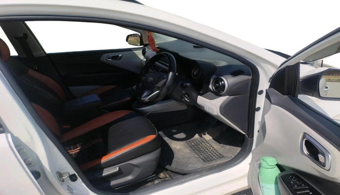 2022 Hyundai GRAND I10 NIOS SPORTZ 1.2 KAPPA VTVT CNG, CNG, Manual, 41,068 km, interior