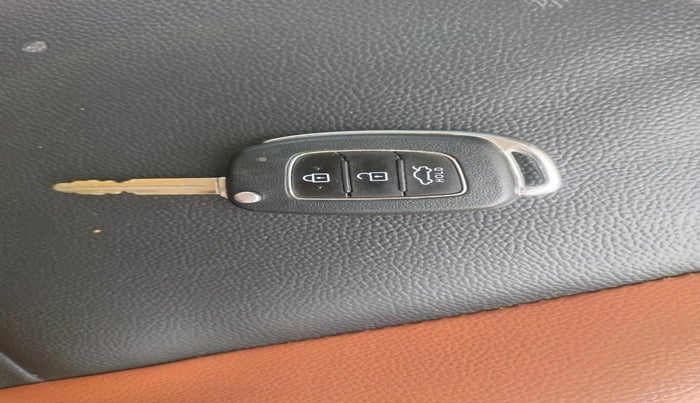 2022 Hyundai GRAND I10 NIOS SPORTZ 1.2 KAPPA VTVT CNG, CNG, Manual, 41,068 km, interior