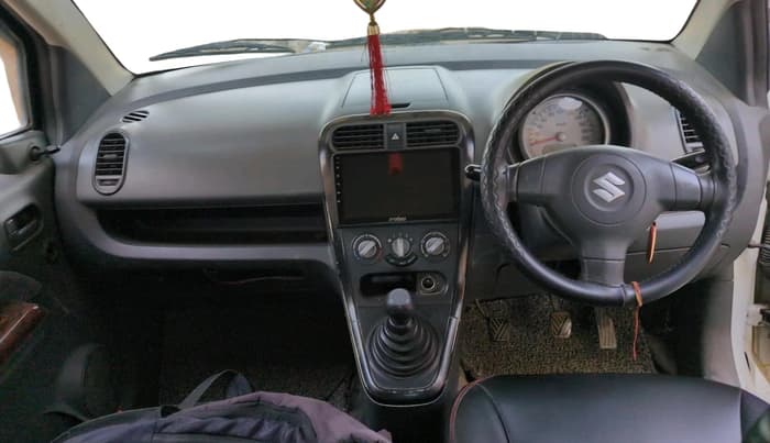 2016 Maruti Ritz LXI, CNG, Manual, 1,10,581 km, interior