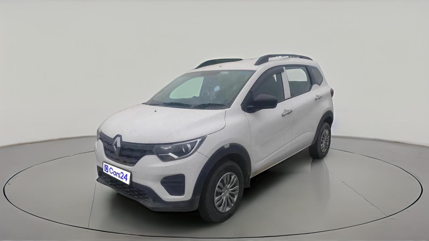 2024 Renault TRIBER RXE MT, Petrol, Manual, 19,936 km, exterior